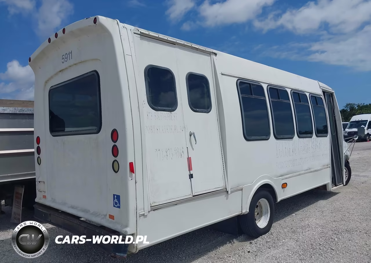 1999 Ford Econoline E450 Super Duty Cutwy Rv VIN:1FDXE40F9XHA45442 - 4