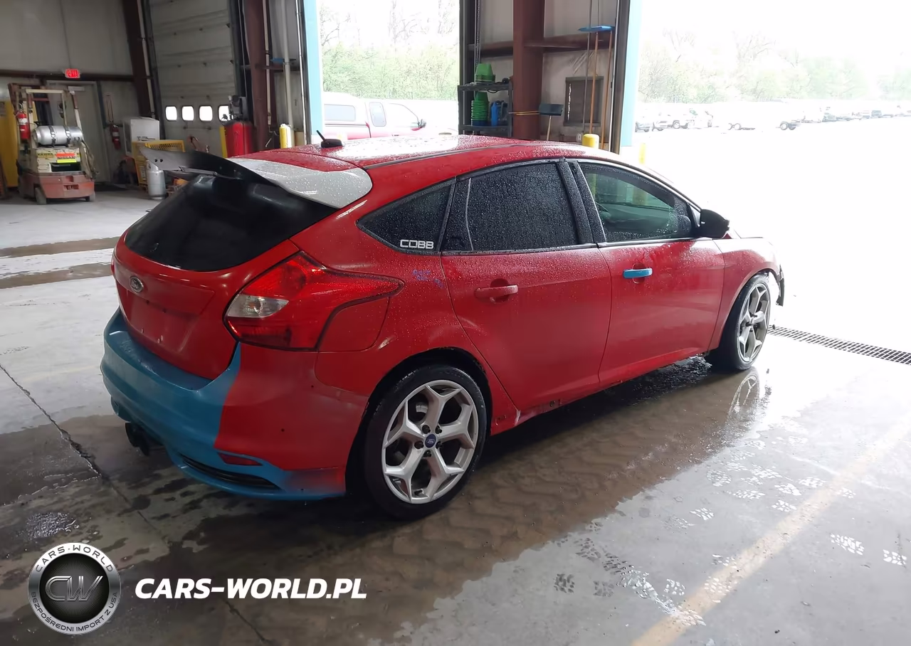 2013 Ford Focus St VIN:1FADP3L97DL169340 - 4