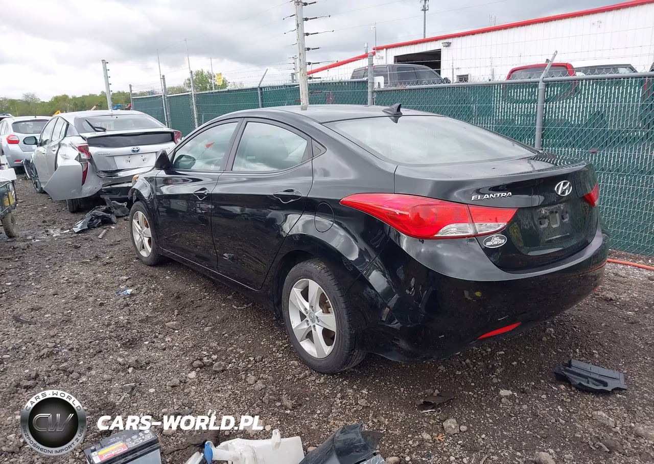 2012 Hyundai Elantra Gls VIN:5NPDH4AE1CH110090 - 3