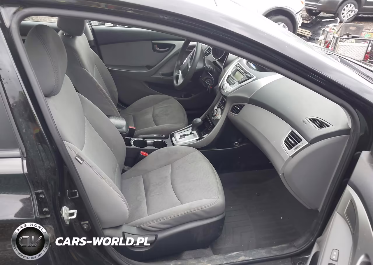 2012 Hyundai Elantra Gls VIN:5NPDH4AE1CH110090 - 5