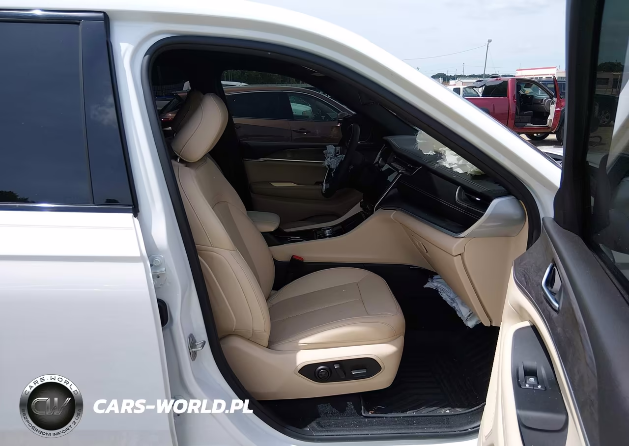 2024 Jeep Grand Cherokee L Limited 4X2 VIN:1C4RJJBG2R8531669 - 5