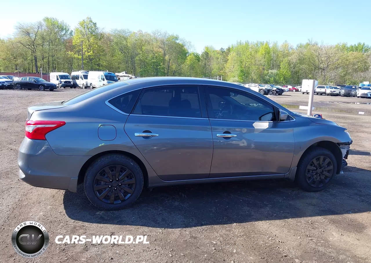 2019 Nissan Sentra S VIN:3N1AB7AP1KY389438 - 13