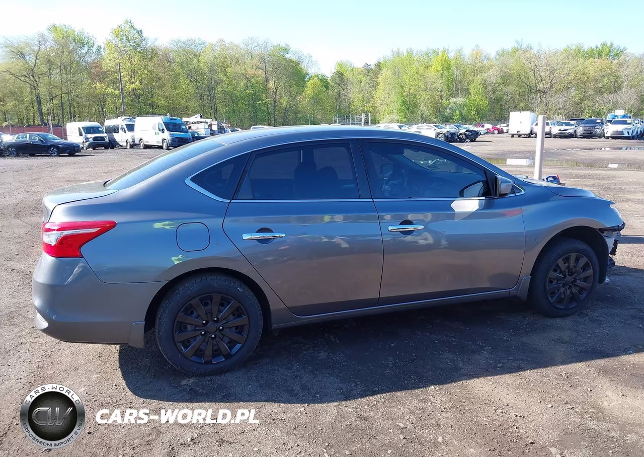 2019 Nissan Sentra S VIN:3N1AB7AP1KY389438 - 18