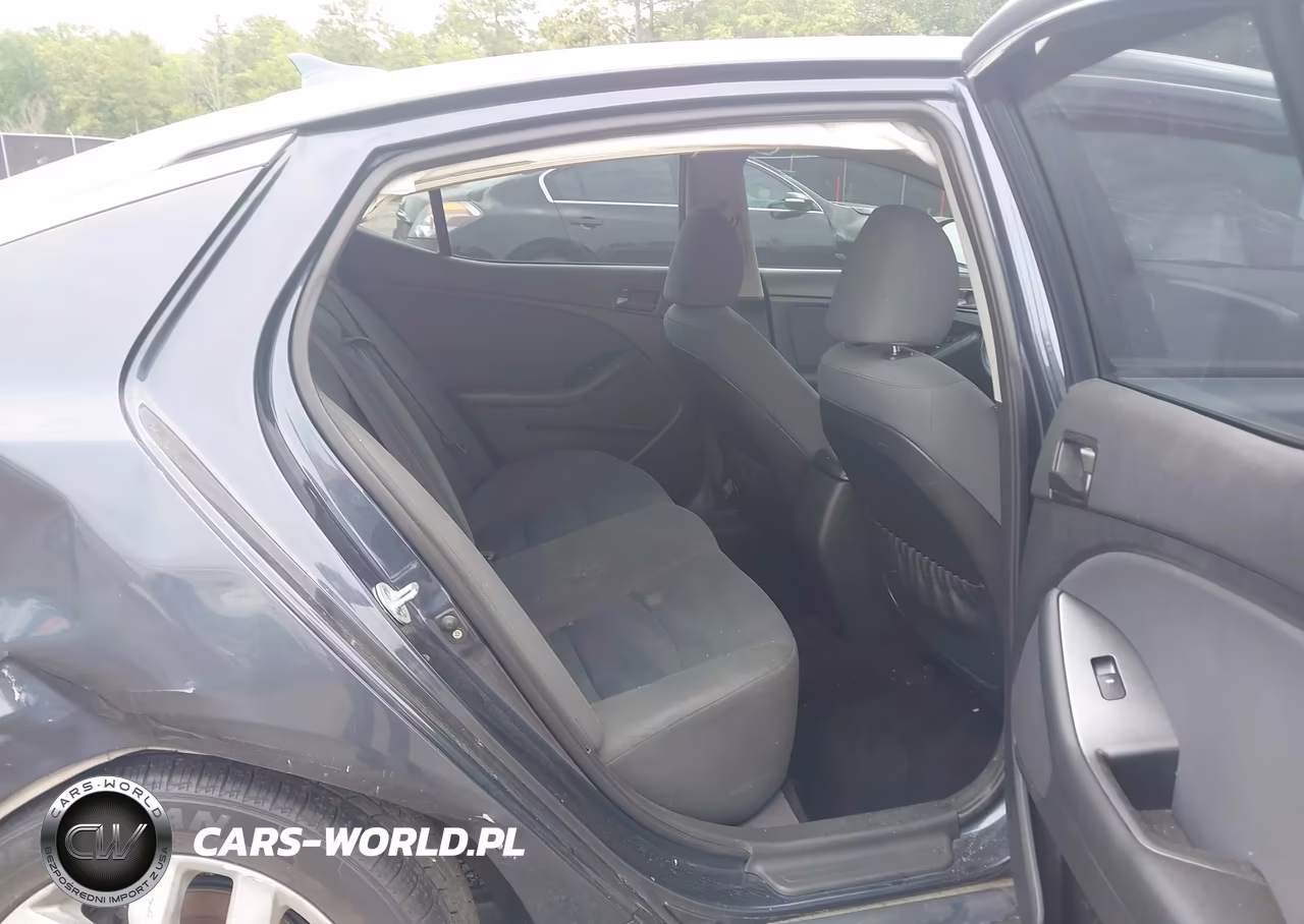 2015 Kia Optima Lx VIN:KNAGM4A76F5614033 - 8