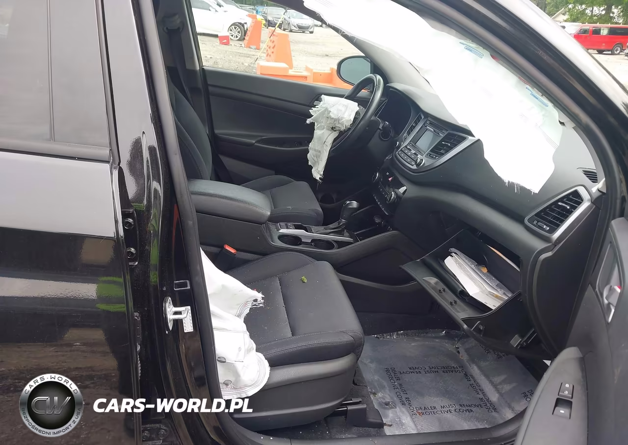 2017 Hyundai Tucson Sport VIN:KM8J3CA20HU592478 - 5