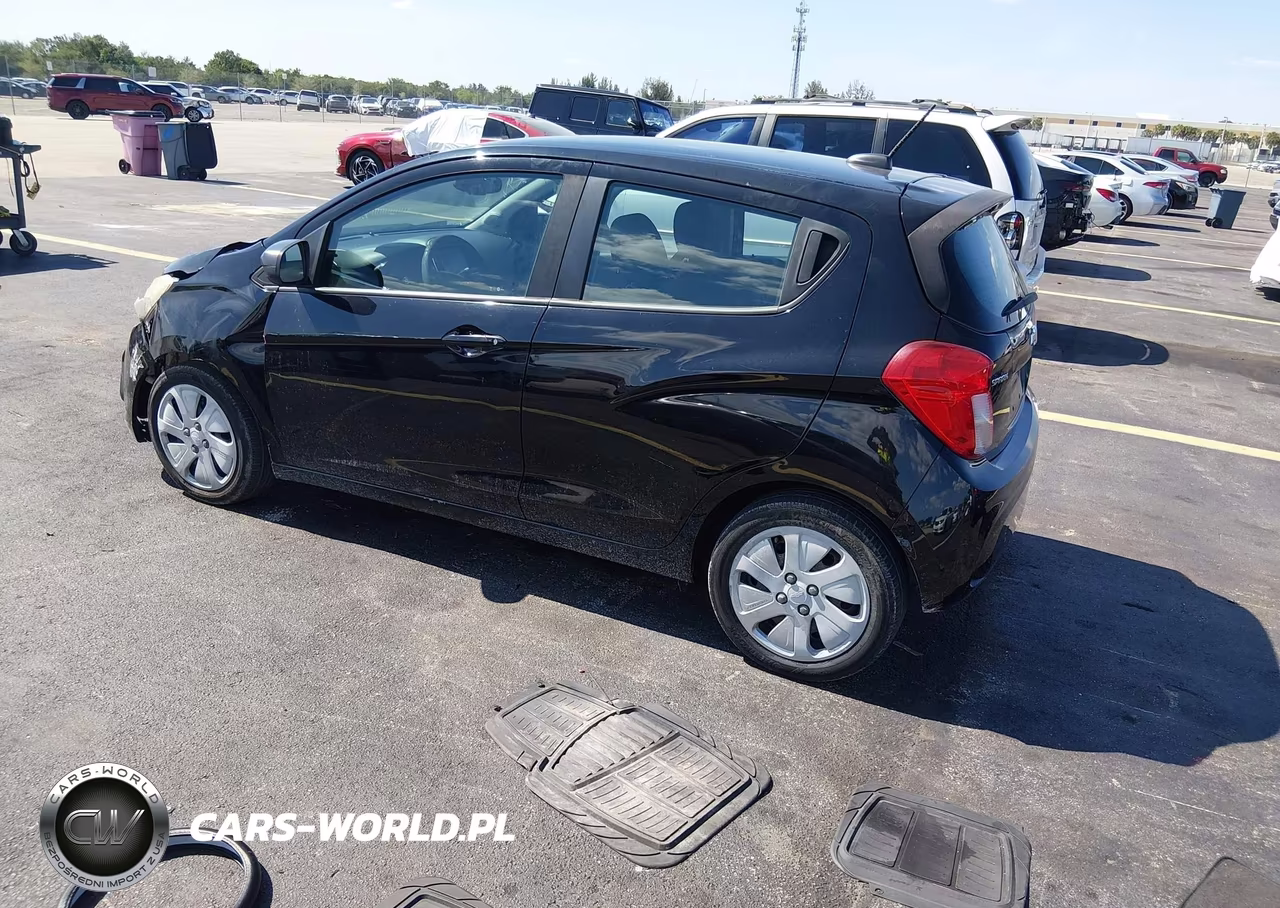 2017 Chevrolet Spark Ls Cvt VIN:KL8CB6SA9HC810150 - 3