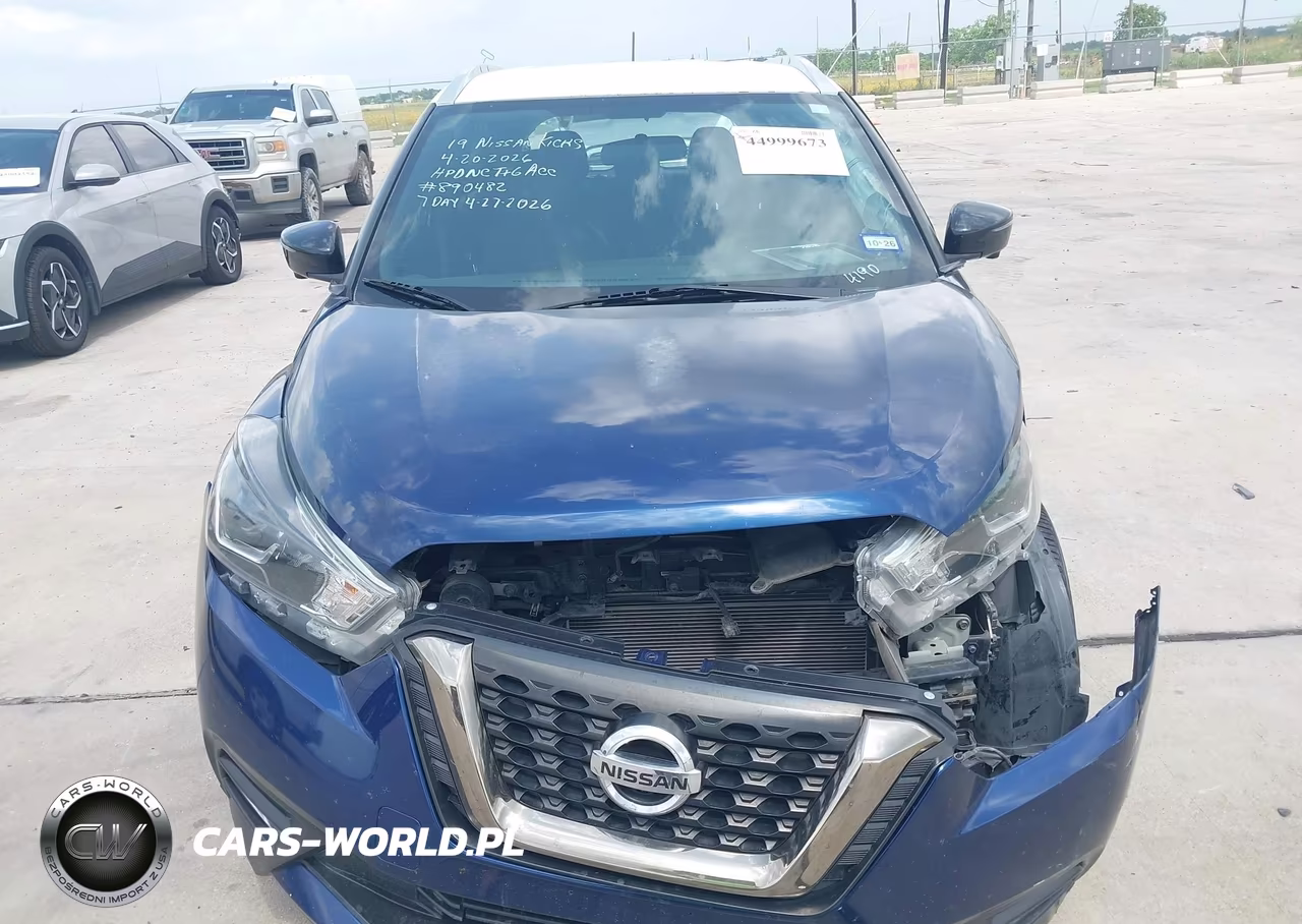 2019 Nissan Kicks Sr VIN:3N1CP5CU7KL534190 - 12
