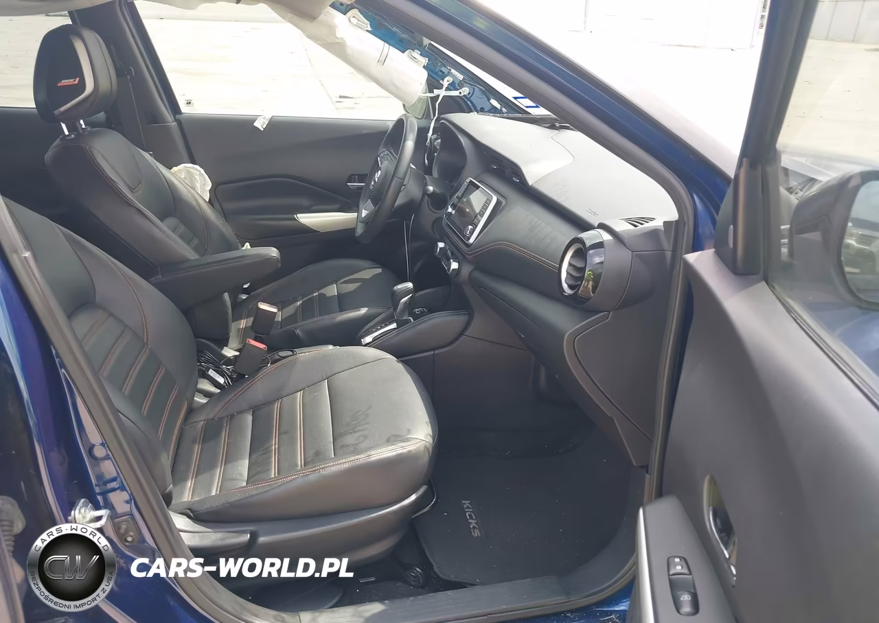 2019 Nissan Kicks Sr VIN:3N1CP5CU7KL534190 - 5