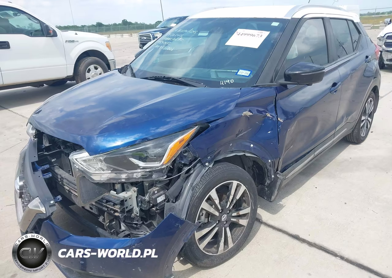 2019 Nissan Kicks Sr VIN:3N1CP5CU7KL534190 - 6