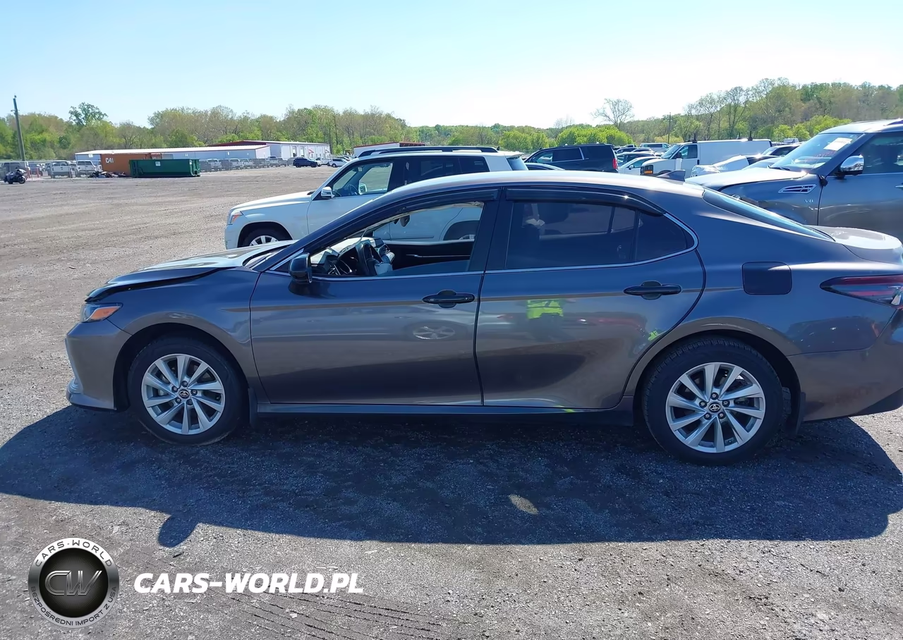 2024 Toyota Camry Le VIN:4T1C11AK2RU916101 - 14