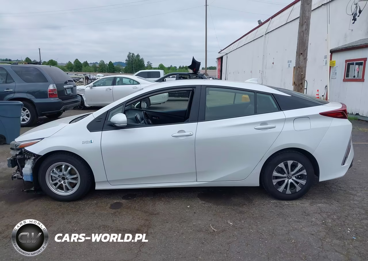 2021 Toyota Prius Prime Xle VIN:JTDKAMFP7M3184116 - 14