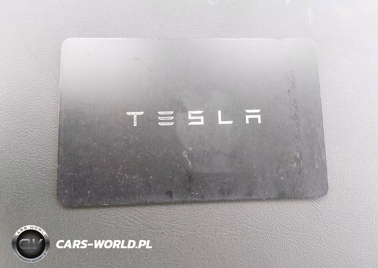 2024 Tesla Model Y Long Range Dual Motor All-Wheel Drive VIN:7SAYGDEE4RA219018 - 11