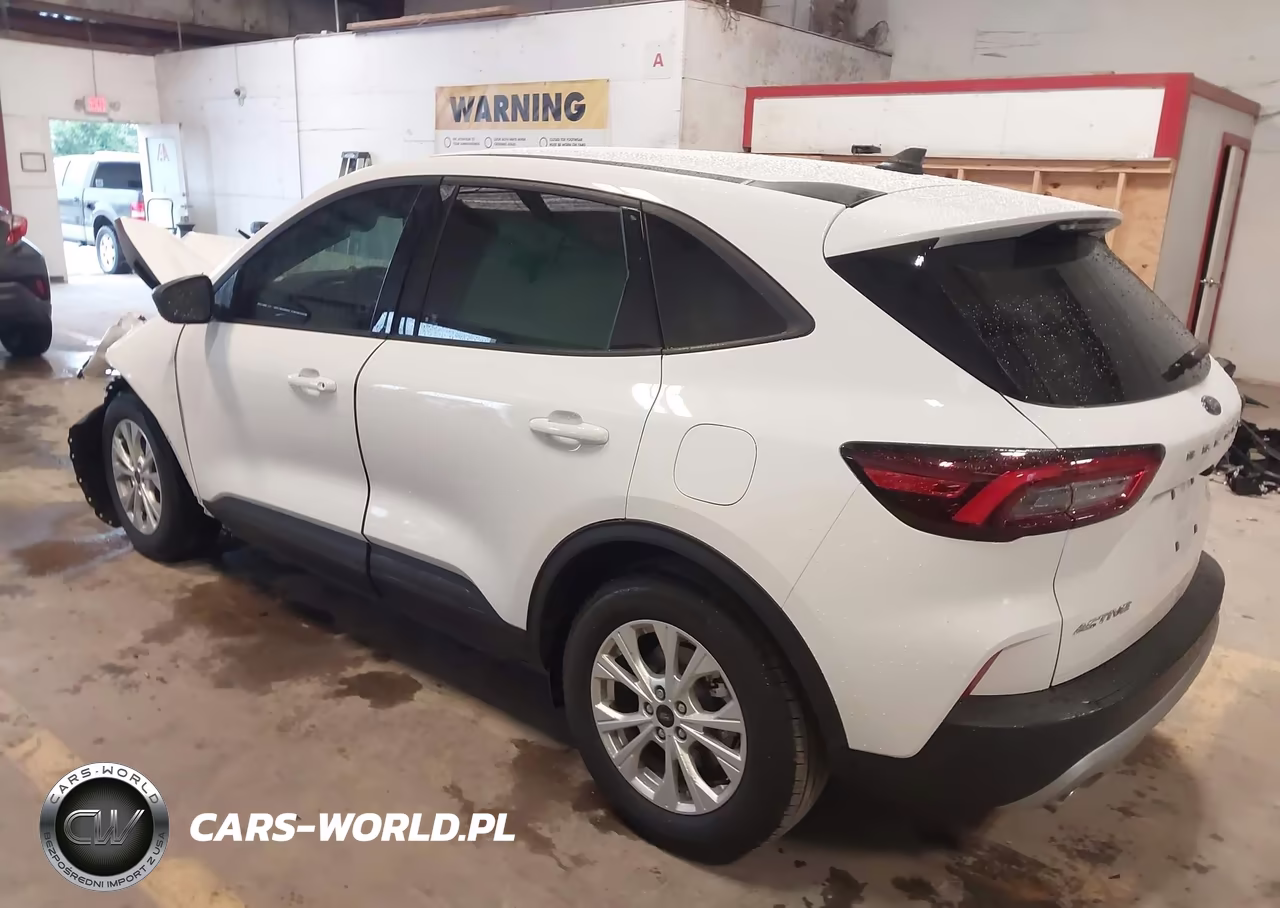 2025 Ford Escape Active VIN:1FMCU0GN2SUB67289 - 3