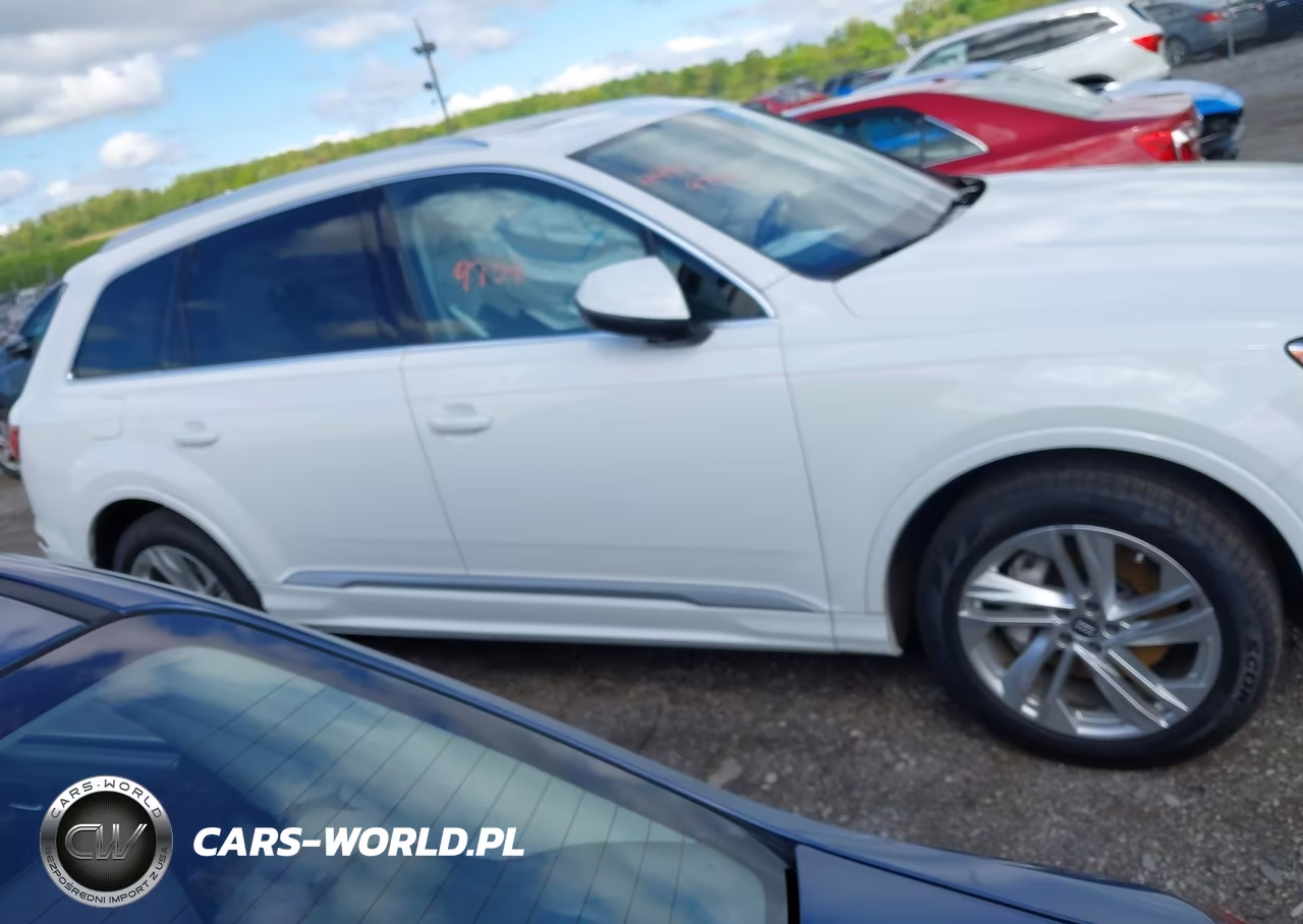 2021 Audi Q7 Premium Plus 45 Tfsi Quattro Tiptronic VIN:WA1LJAF71MD000666 - 13
