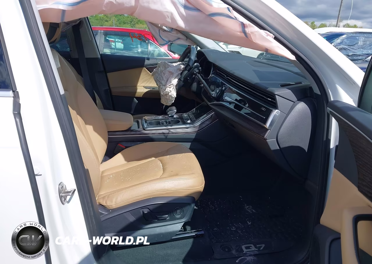 2021 Audi Q7 Premium Plus 45 Tfsi Quattro Tiptronic VIN:WA1LJAF71MD000666 - 5