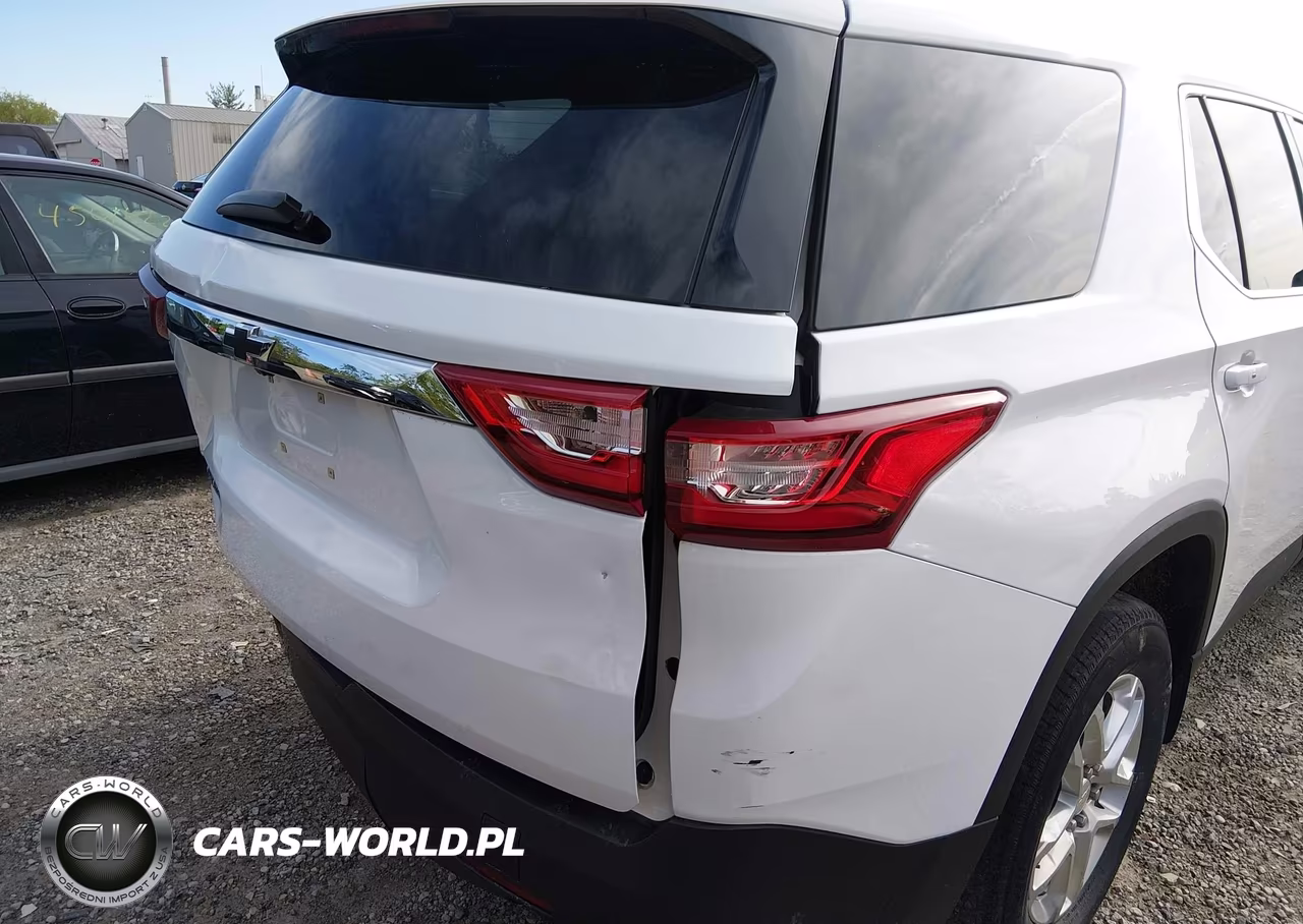 2021 Chevrolet Traverse Fwd Ls VIN:1GNERFKW8MJ114013 - 17