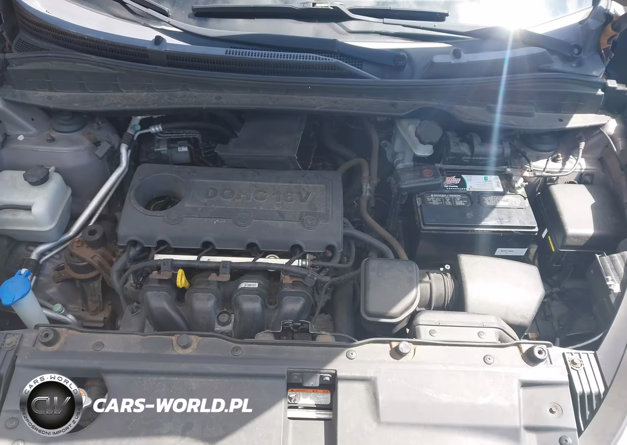 2010 Hyundai Tucson Gls VIN:KM8JU3AC9AU060450 - 10