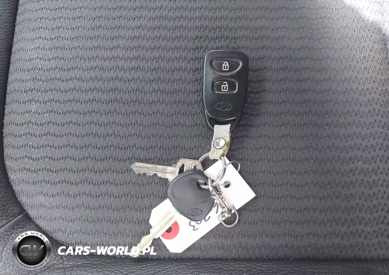 2010 Hyundai Tucson Gls VIN:KM8JU3AC9AU060450 - 11