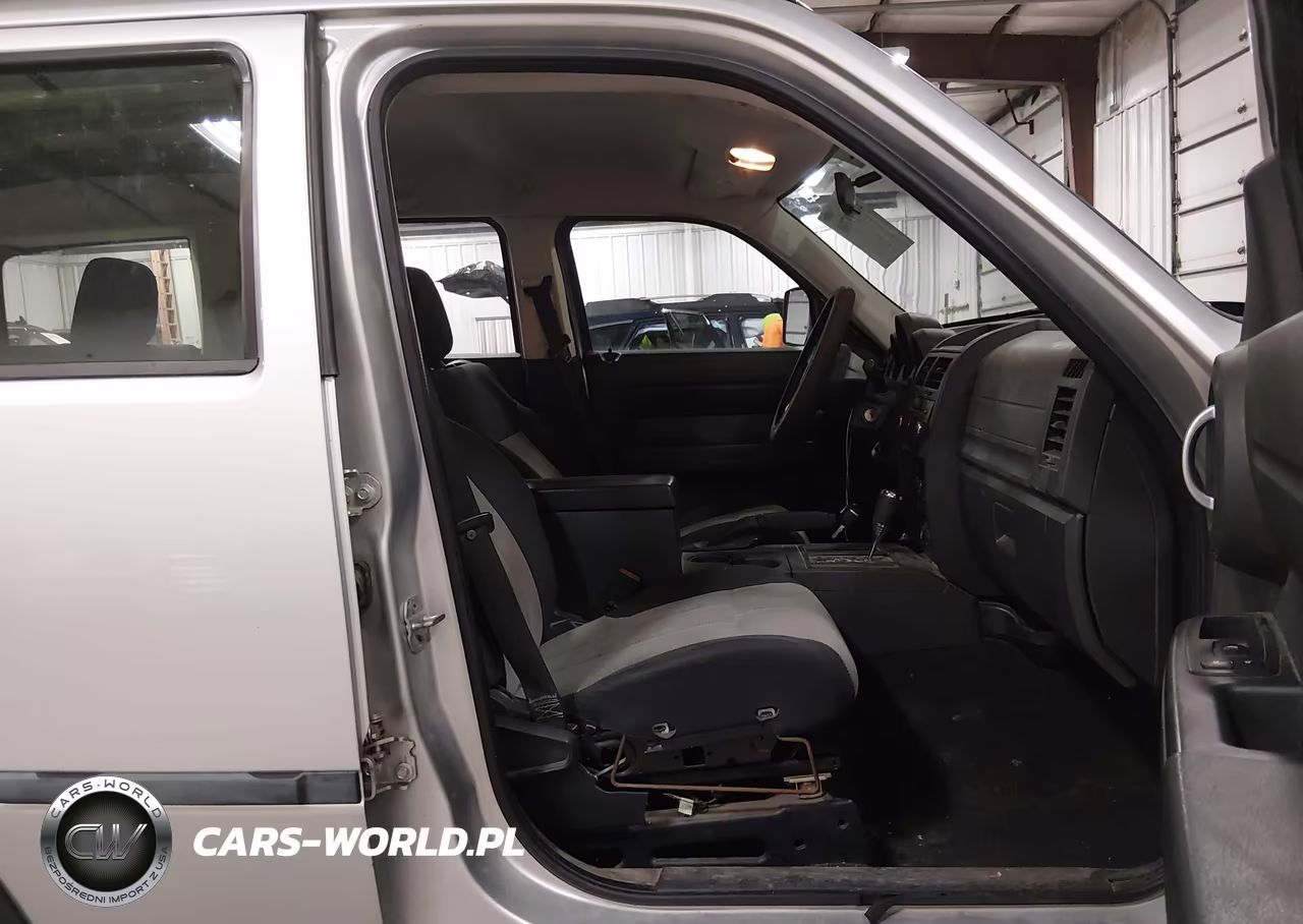 2008 Dodge Nitro Sxt VIN:1D8GT28K58W280757 - 5