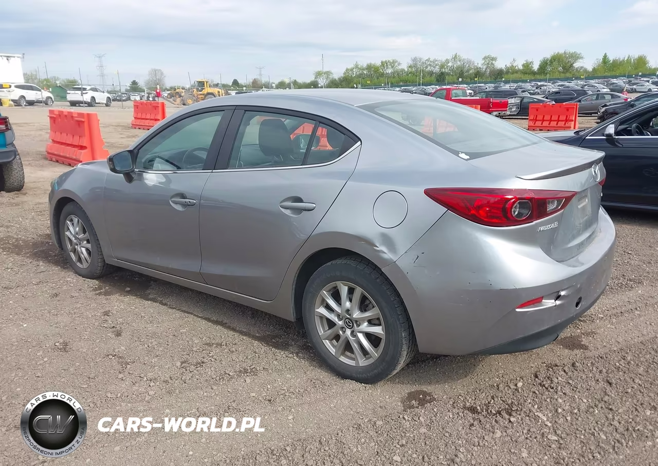 2015 Mazda Mazda3 I Touring VIN:JM1BM1V73F1251137 - 3