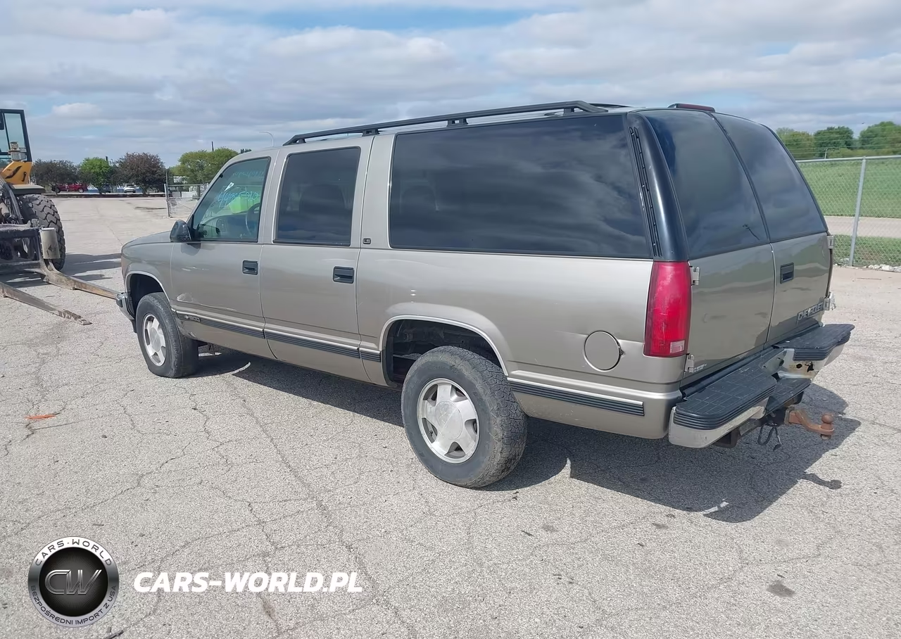 1999 Chevrolet Suburban 1500 VIN:3GNFK16R8XG270610 - 3