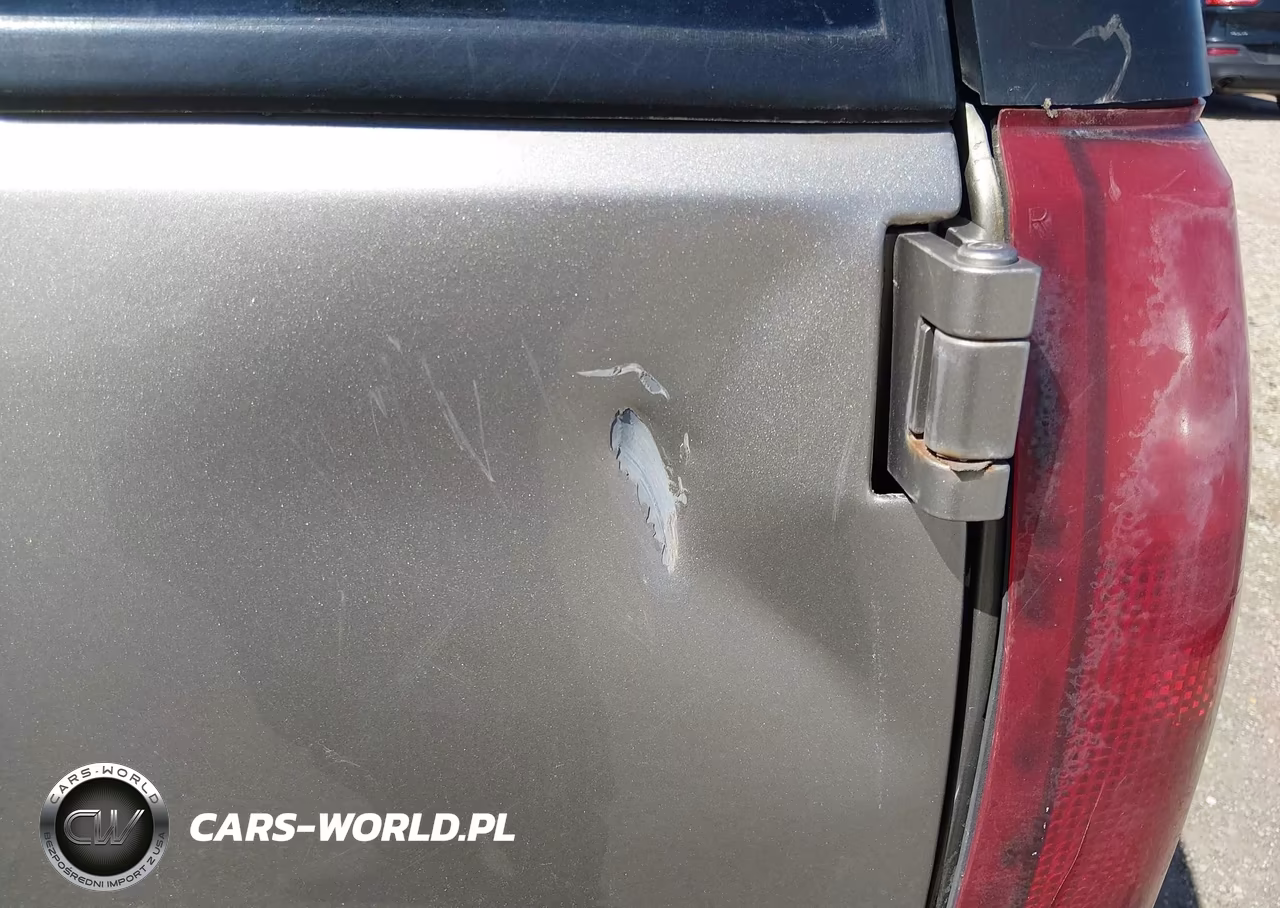 1999 Chevrolet Suburban 1500 VIN:3GNFK16R8XG270610 - 6