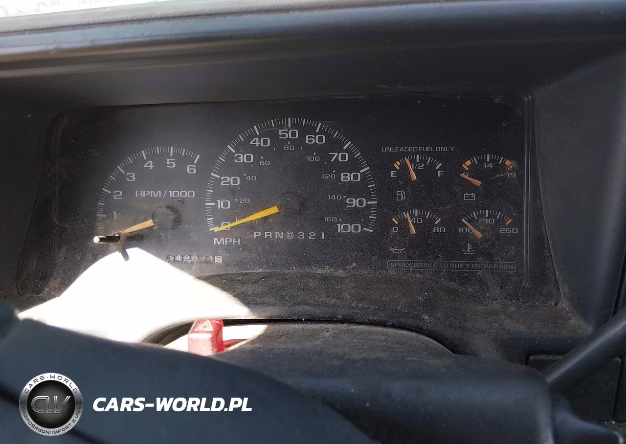 1999 Chevrolet Suburban 1500 VIN:3GNFK16R8XG270610 - 7