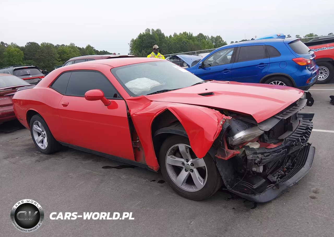 2014 Dodge Challenger Sxt – zdjęcie 1 z 16