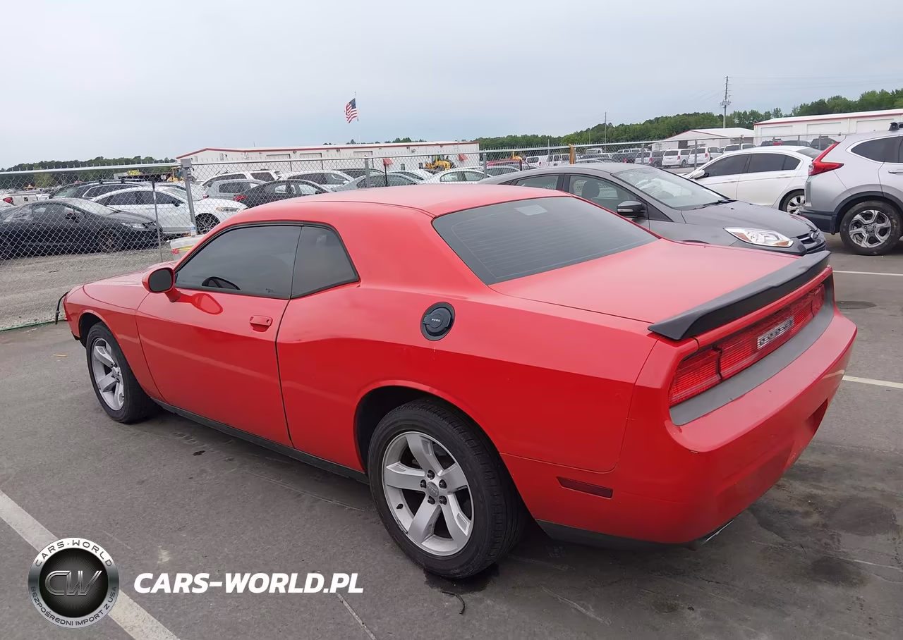 2014 Dodge Challenger Sxt VIN:2C3CDYAG0EH127141 - 3
