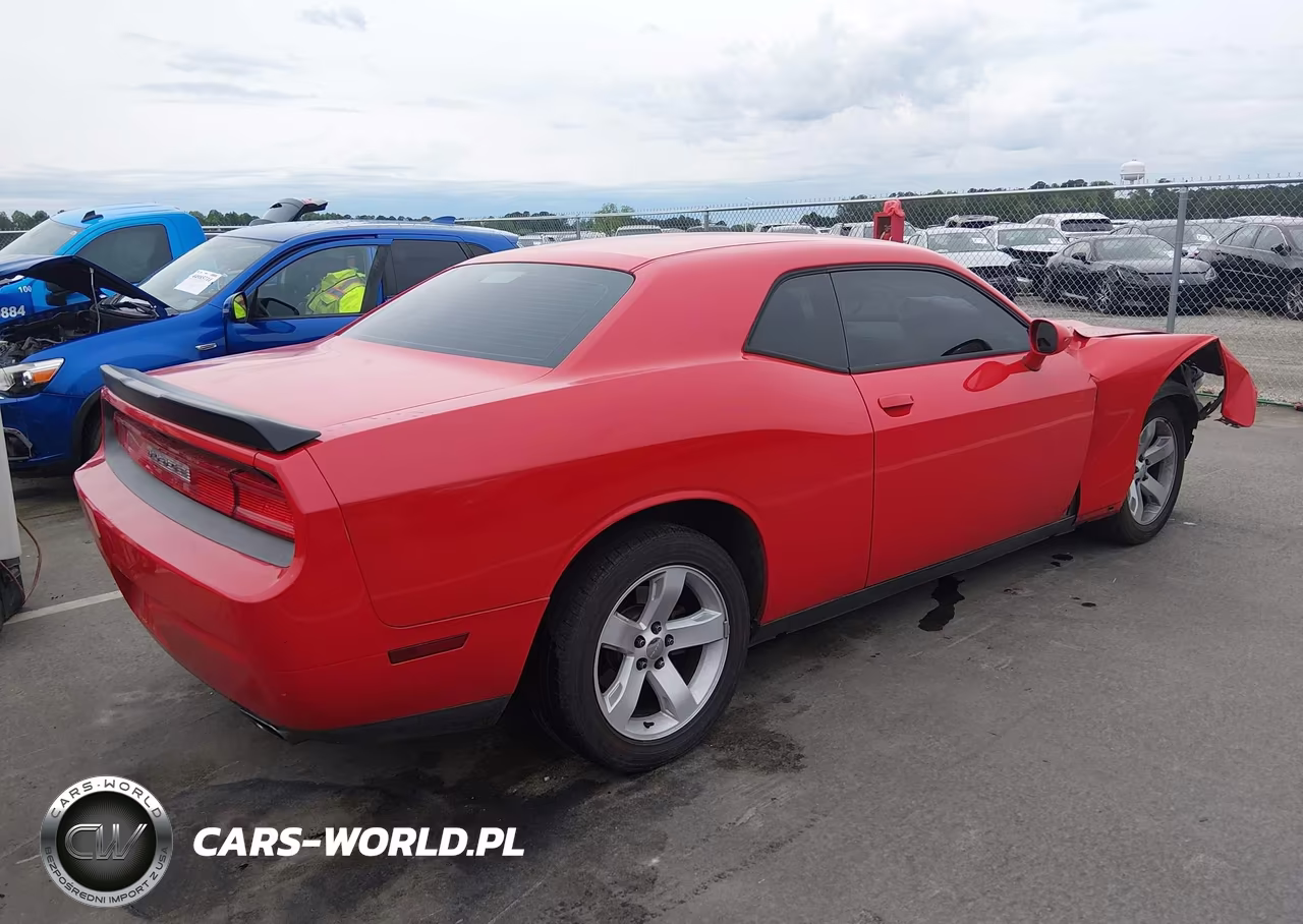 2014 Dodge Challenger Sxt VIN:2C3CDYAG0EH127141 - 4