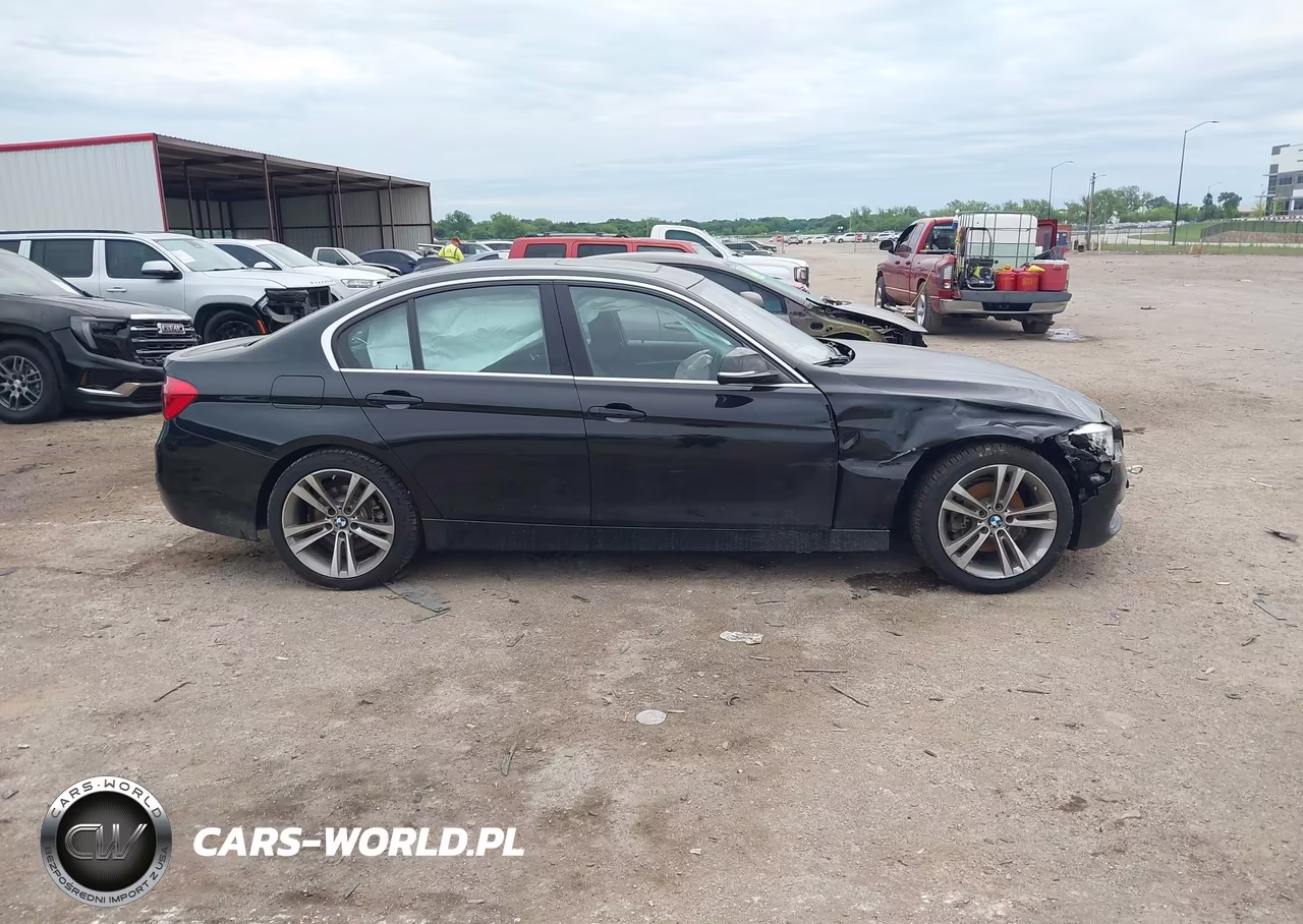 2018 BMW 330I VIN:WBA8B9G58JNU96783 - 13