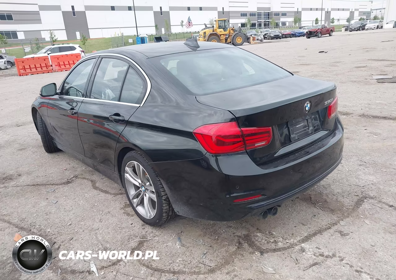 2018 BMW 330I VIN:WBA8B9G58JNU96783 - 3