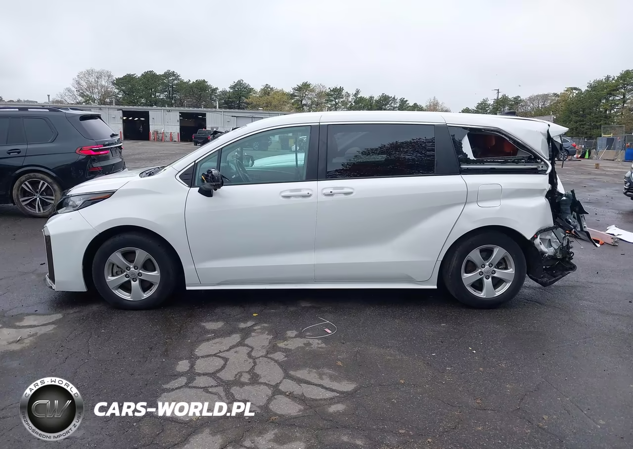 2022 Toyota Sienna Le VIN:5TDKRKEC3NS124992 - 15