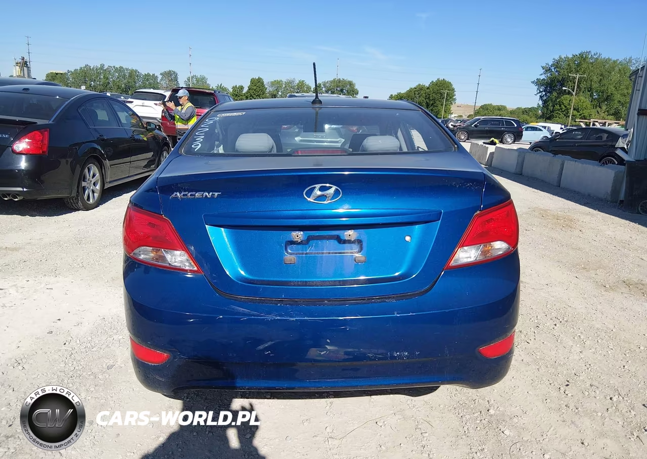 2015 Hyundai Accent Gls VIN:KMHCT4AE7FU802239 - 16