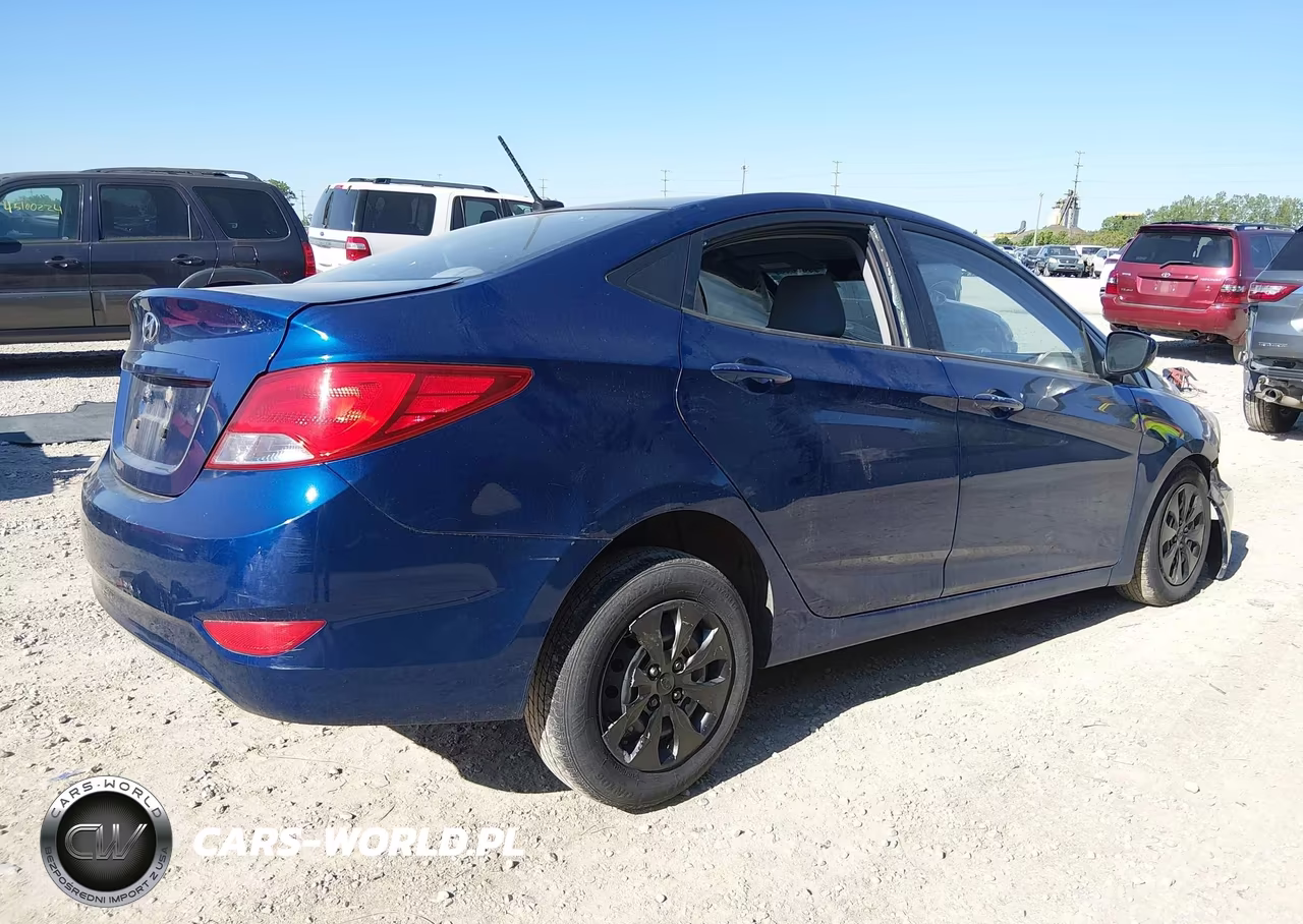 2015 Hyundai Accent Gls VIN:KMHCT4AE7FU802239 - 4