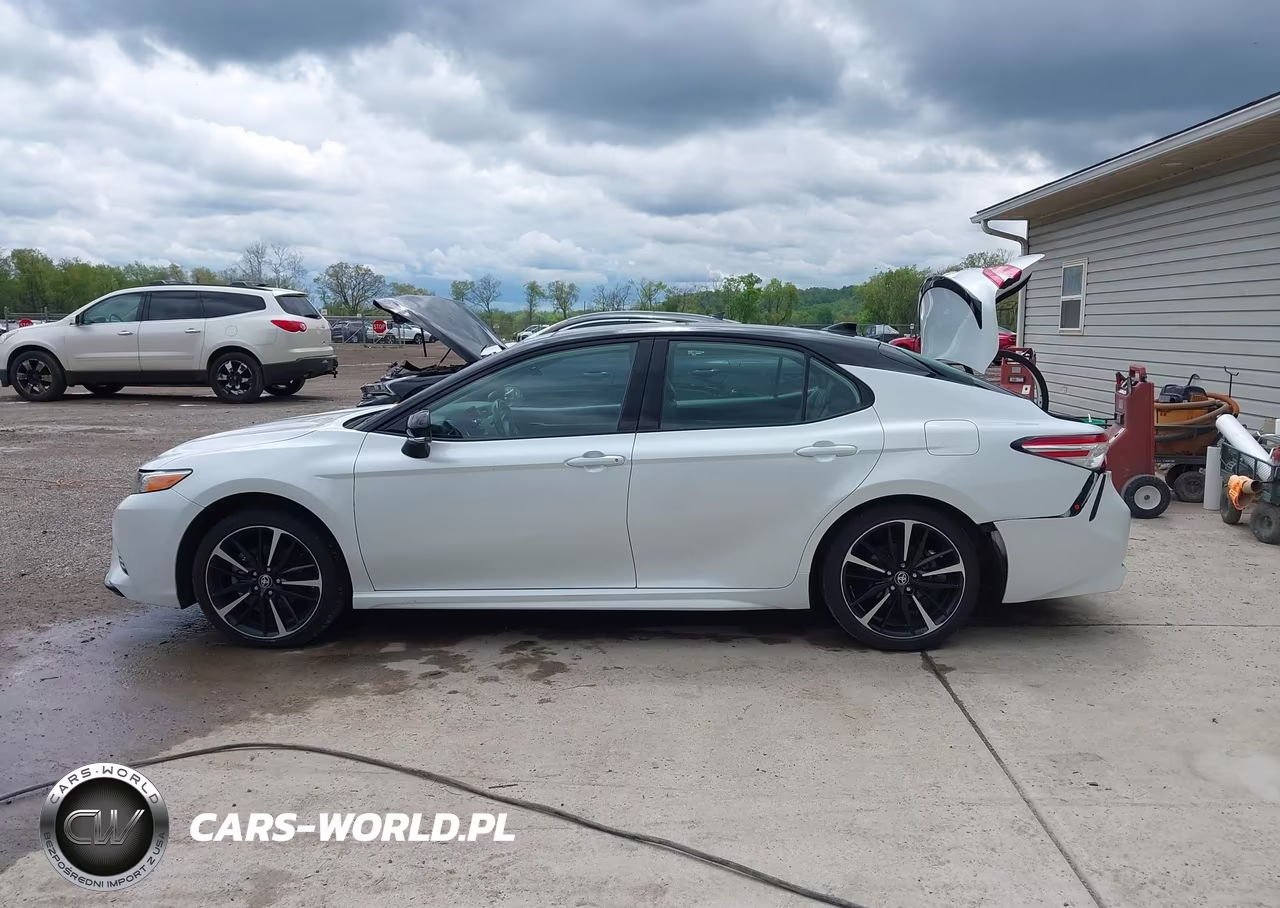 2020 Toyota Camry Xse VIN:4T1K61AK0LU361735 - 14