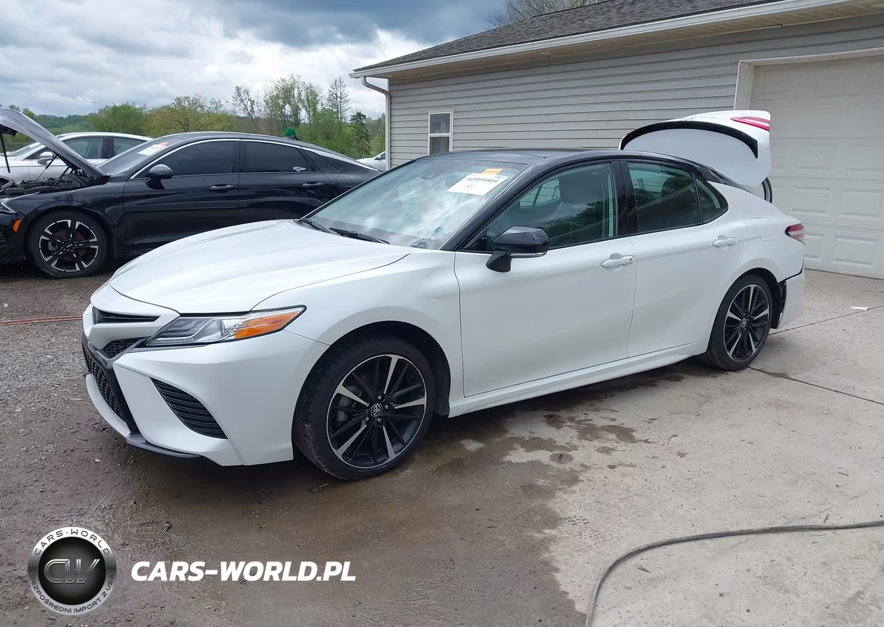 2020 Toyota Camry Xse VIN:4T1K61AK0LU361735 - 2