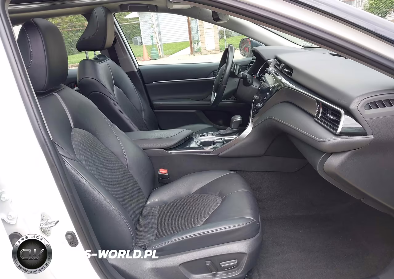 2020 Toyota Camry Xse VIN:4T1K61AK0LU361735 - 5