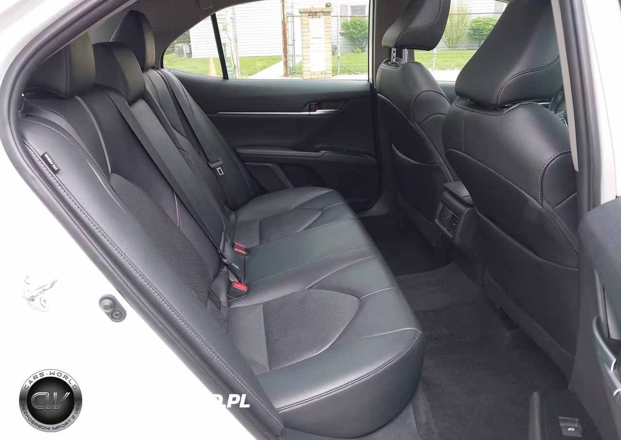 2020 Toyota Camry Xse VIN:4T1K61AK0LU361735 - 8