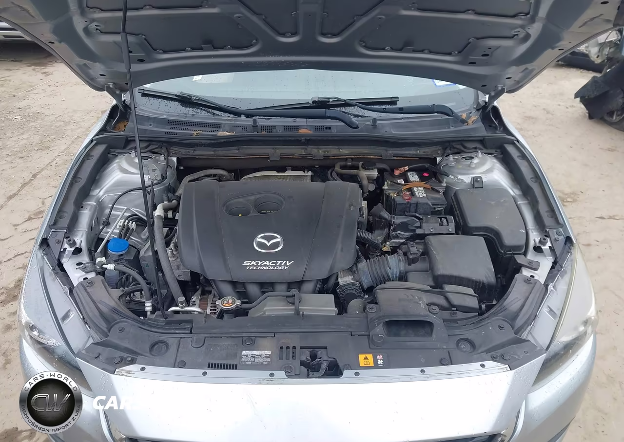2017 Mazda Mazda3 Touring VIN:JM1BN1V77H1106070 - 10
