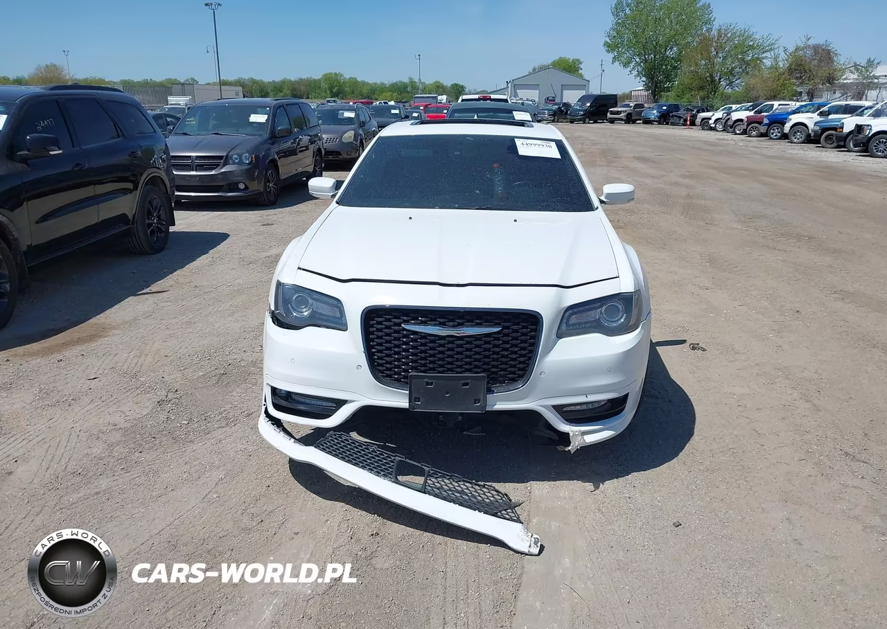 2018 Chrysler 300 300S Awd VIN:2C3CCAGG8JH276053 - 12