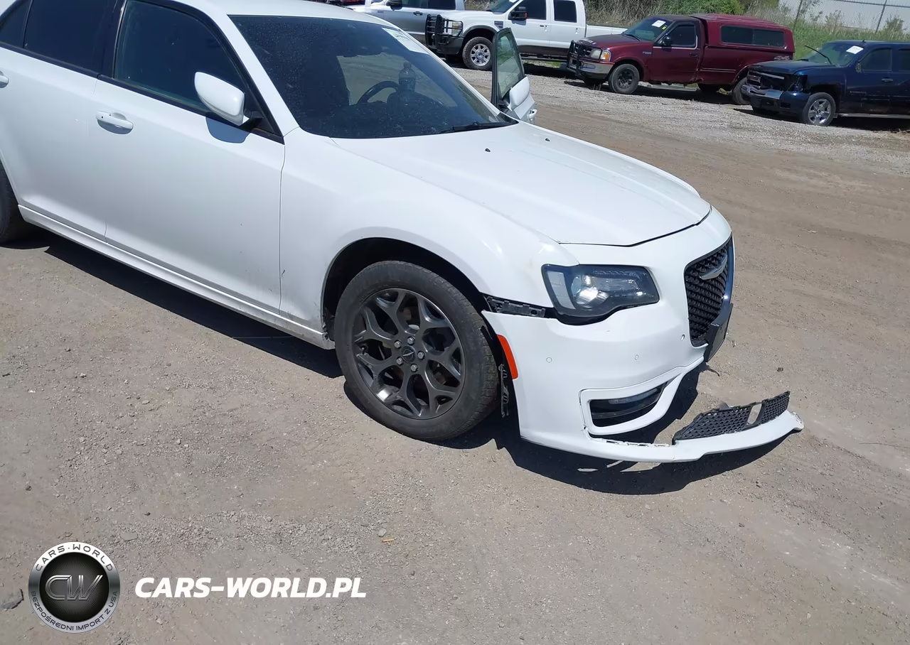 2018 Chrysler 300 300S Awd VIN:2C3CCAGG8JH276053 - 19