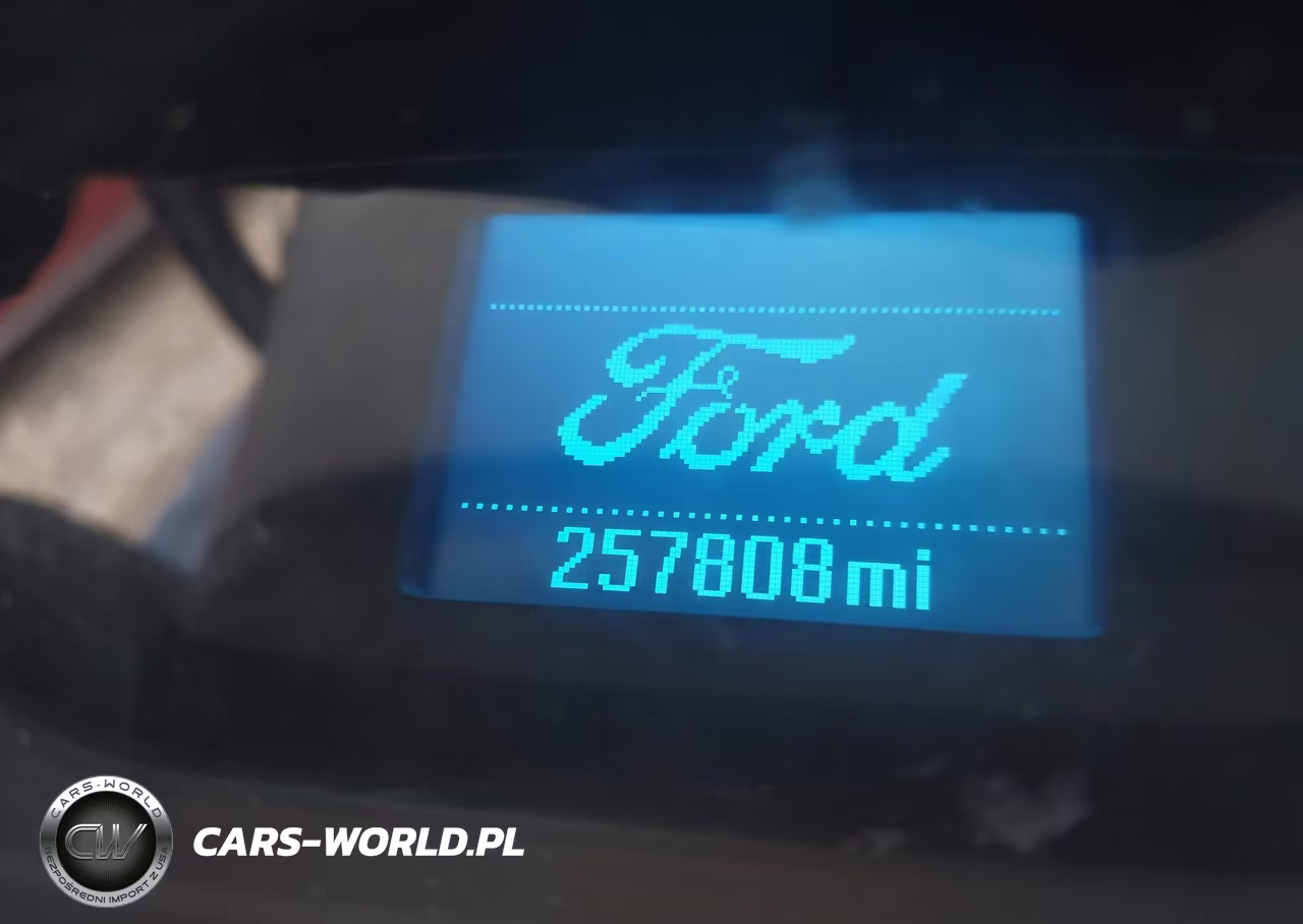 2016 Ford Transit-250 VIN:1FTYR1ZM4GKA27219 - 15