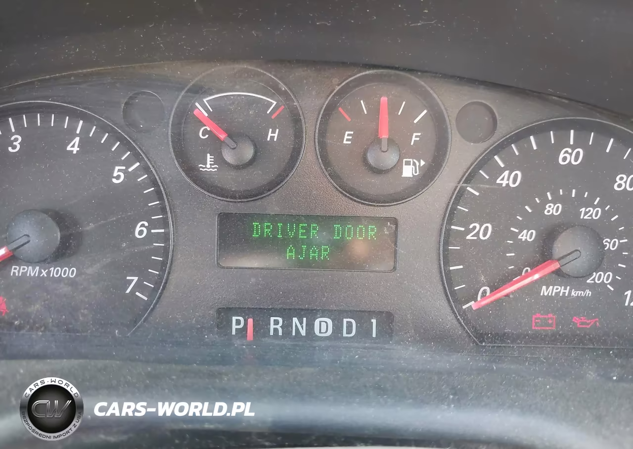 2004 Ford Taurus Ses VIN:1FAFP55U94A211282 - 7