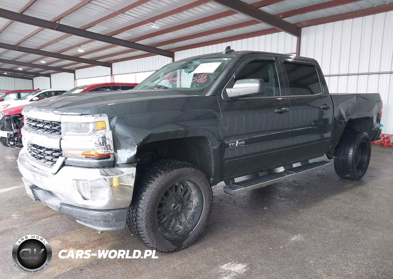2018 Chevrolet Silverado 1500 1Lt VIN:3GCPCREC2JG177045 - 2