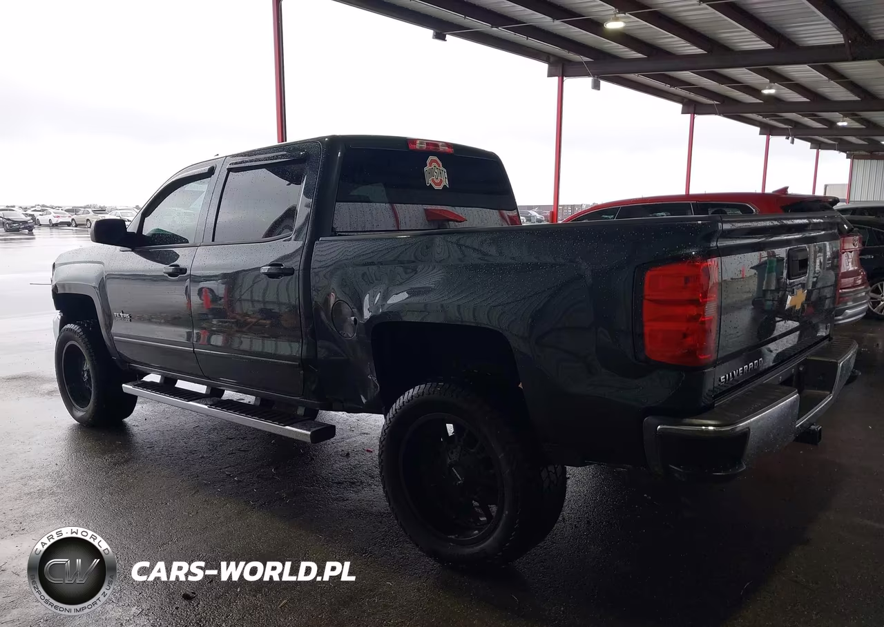 2018 Chevrolet Silverado 1500 1Lt VIN:3GCPCREC2JG177045 - 3