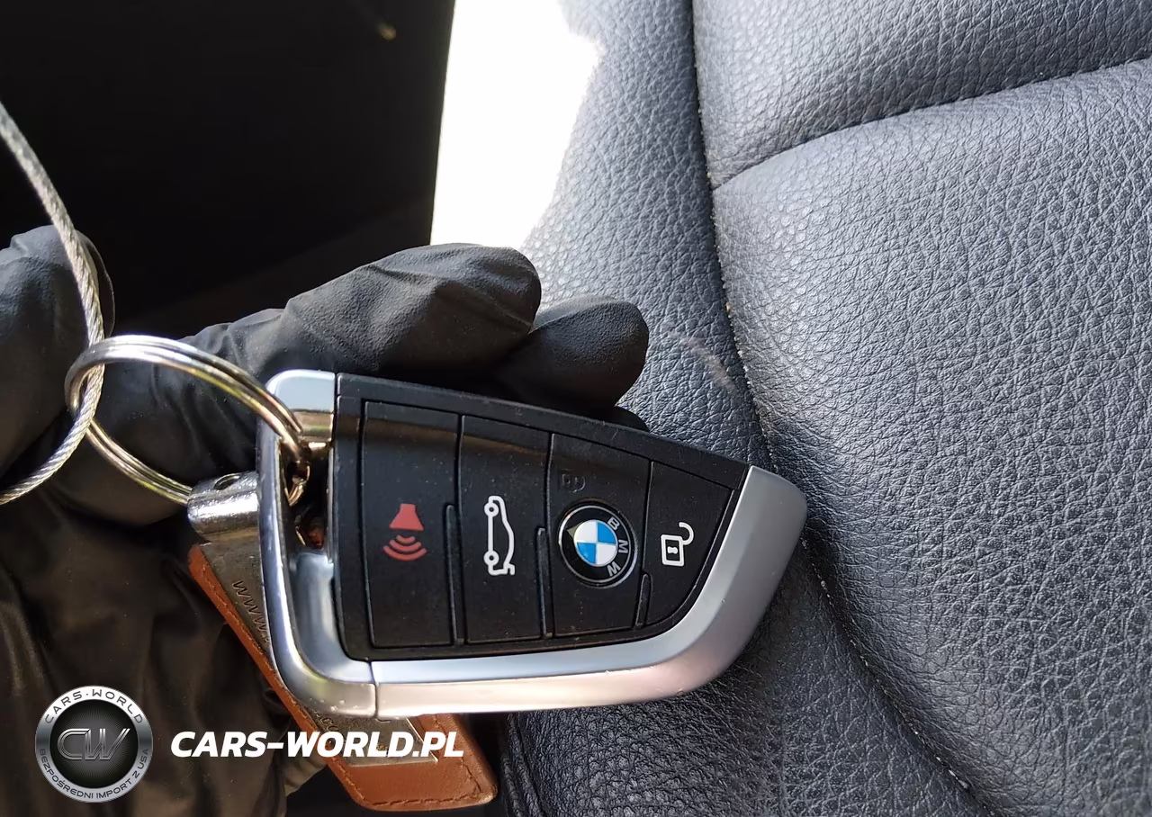 2016 BMW X1 xDrive28I VIN:WBXHT3C3XG5E52932 - 11