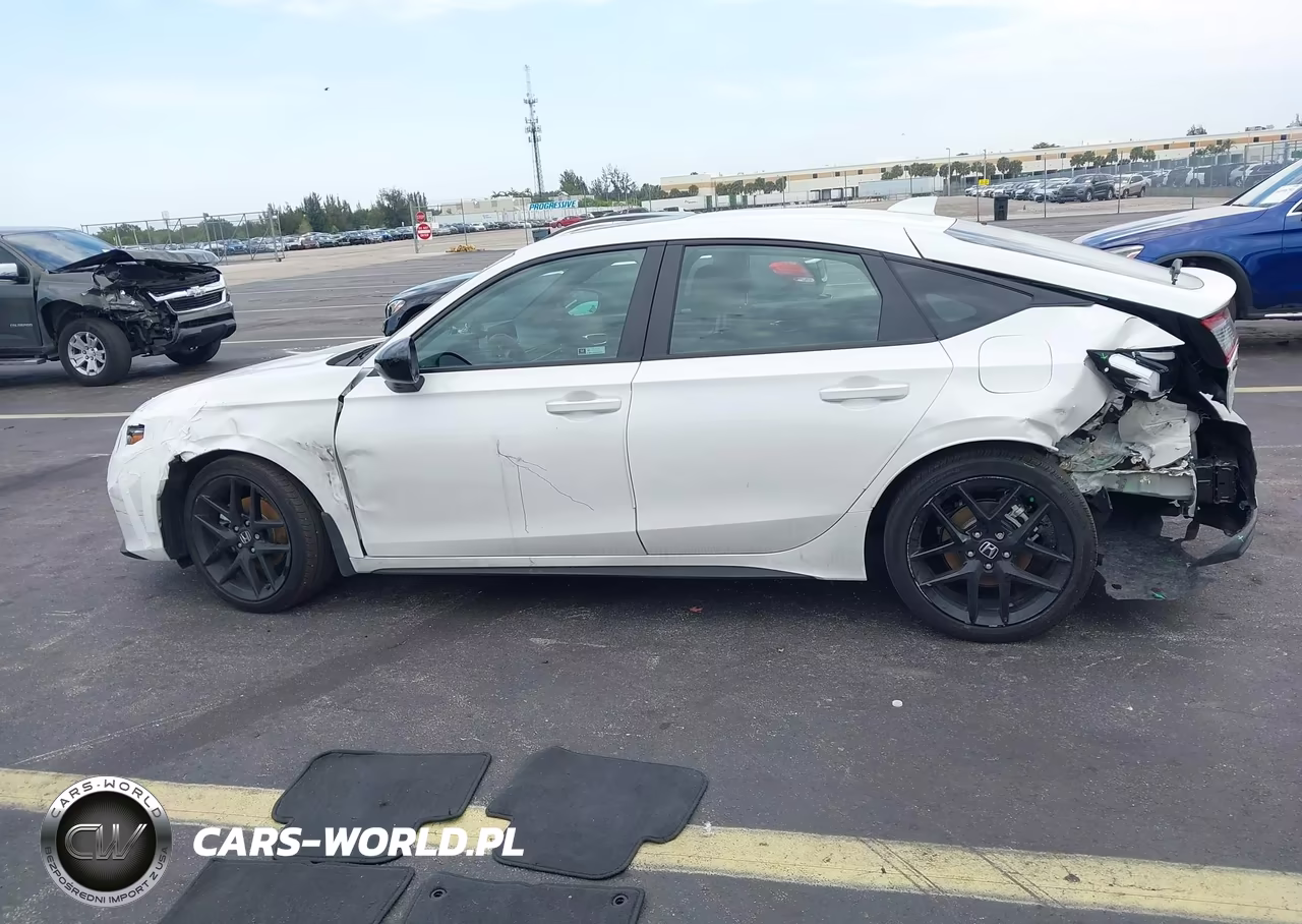 2026 Honda Civic Hybrid Sport VIN:19XFL4H84TE009198 - 14