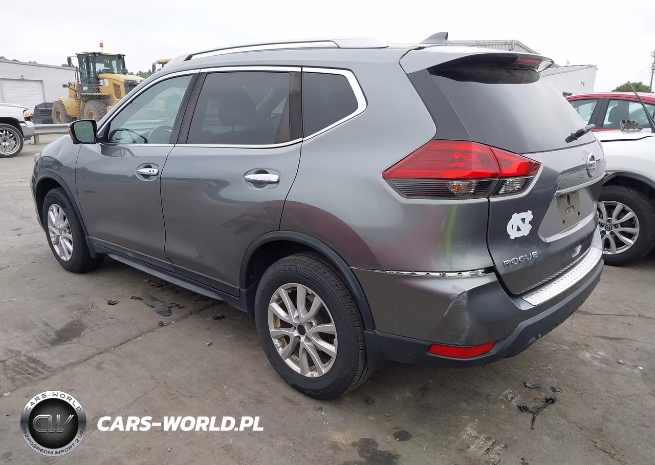 2018 Nissan Rogue Sv VIN:KNMAT2MT2JP617890 - 3