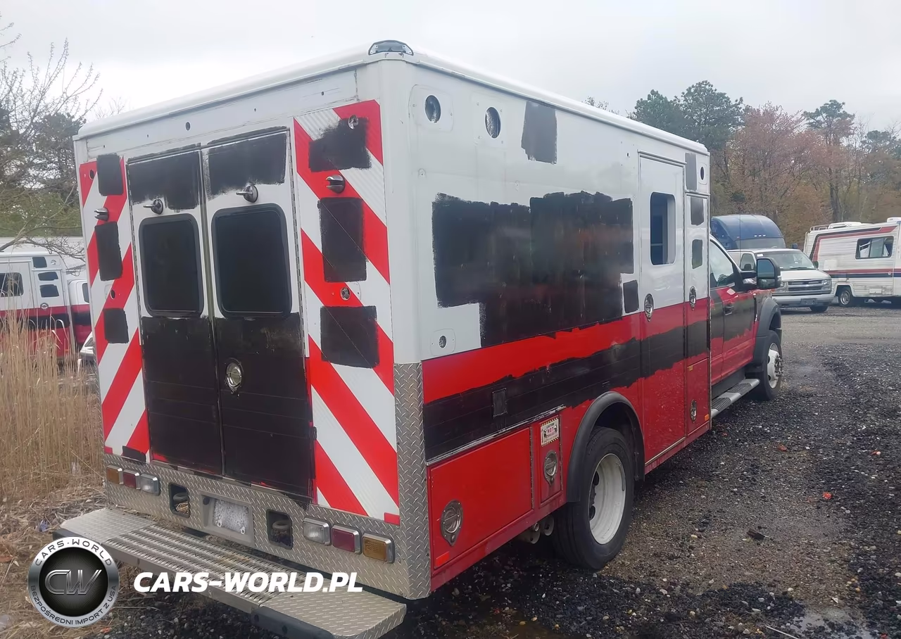 2017 Ford F-550 Chassis Xlt VIN:1FD0X5HT6HED94945 - 4